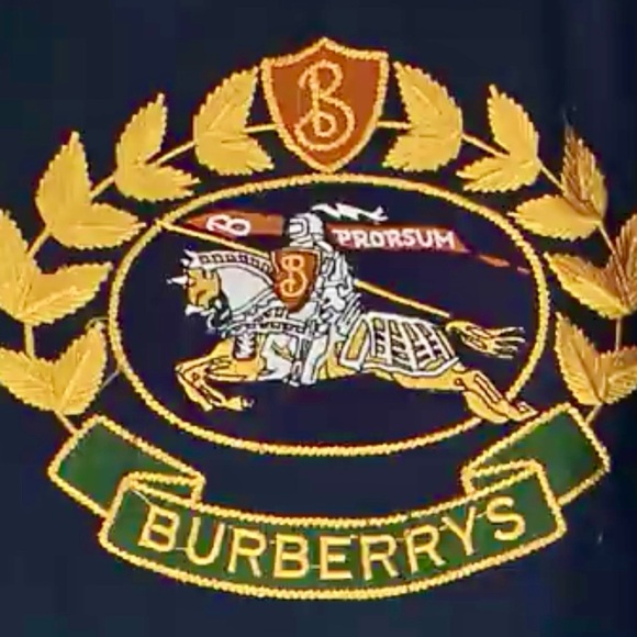 🔥STUNNING🔥🆕💯ICONIC BURBERRY HORSEFERRY NAVY RED CREST SLIM MOTIF TIE🔥 - Picture 2 of 16